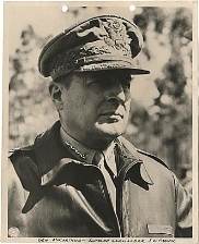 https://upload.wikimedia.org/wikipedia/commons/thumb/c/c2/General_Douglas_MacArthur_Supreme_Commander_South_West_Pacific.pdf/page1-330px-General_Douglas_MacArthur_Supreme_Commander_South_West_Pacific.pdf.jpg